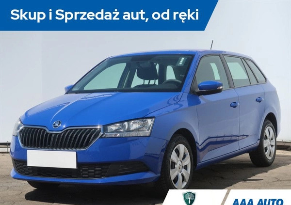 Skoda Fabia cena 35000 przebieg: 140097, rok produkcji 2019 z Trzciel małe 137